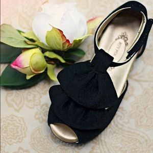 Joyfolie Amelie in black velvet